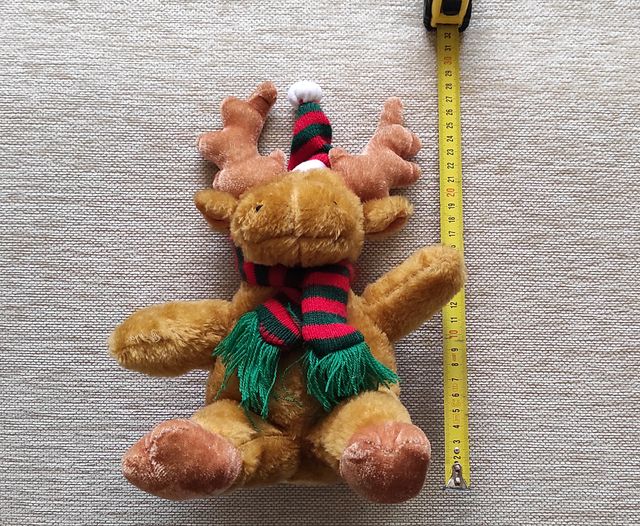 PELUCHE RENO NAVIDEÑO