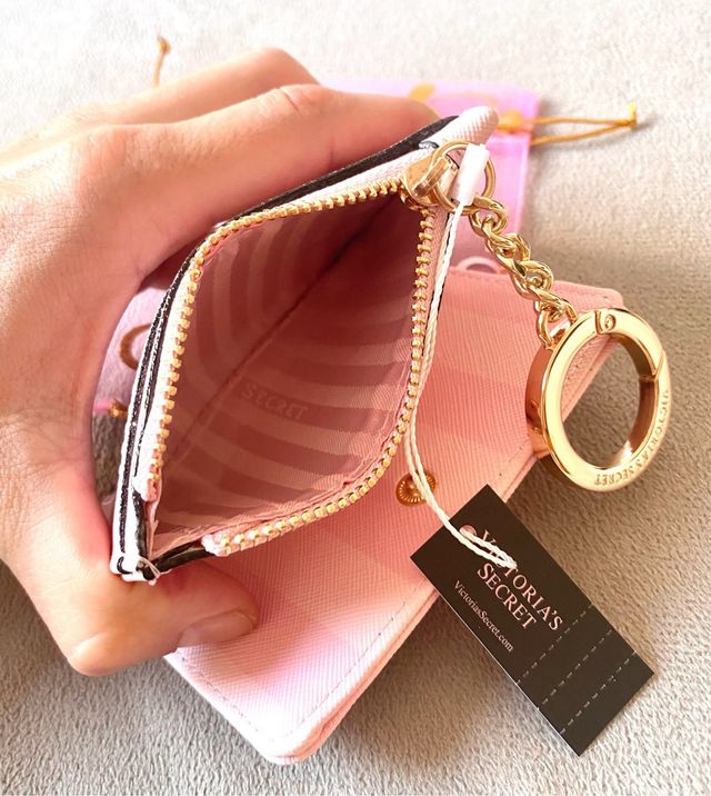 Tarjetero Victoria‘s Secret rayas