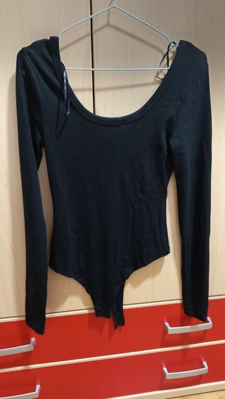 Blusa manga larga negra