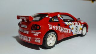 1x Renault Megane SCX #8 Vermelho