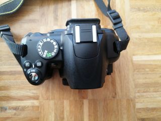 Cámara Nikon D3000 Negra