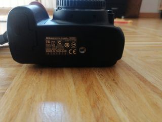 Cámara Nikon D3000 Negra