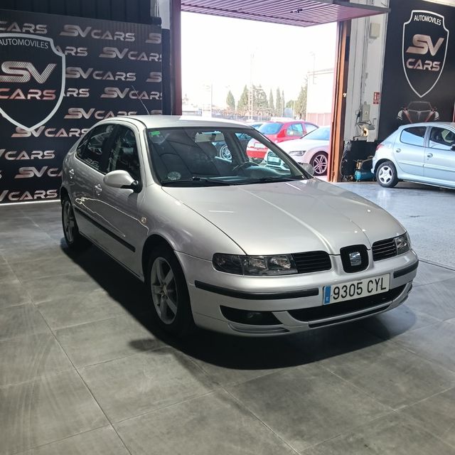 SEAT Leon 1.6 105 CV. Con sólo 116.000 kms.