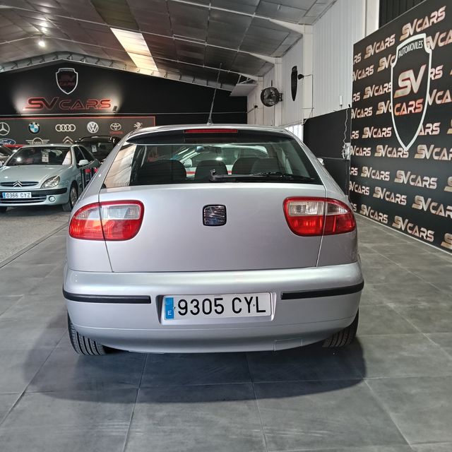 SEAT Leon 1.6 105 CV. Con sólo 116.000 kms.