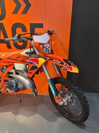 KTM 250 2t CHAMPION EDITION 2025 Carnet A2