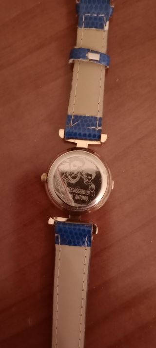 Orologio nuovo mai indossato blu e oro
