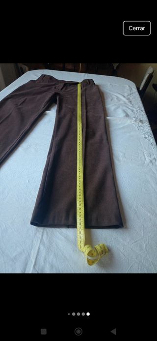 Pantalón marrón ancho