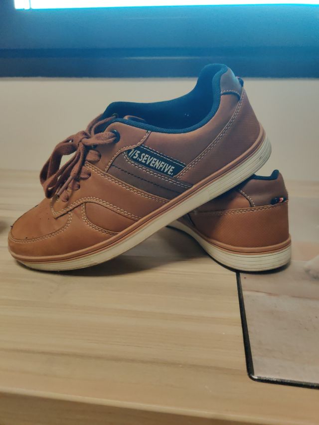 Zapatillas casuales marrones talla 38