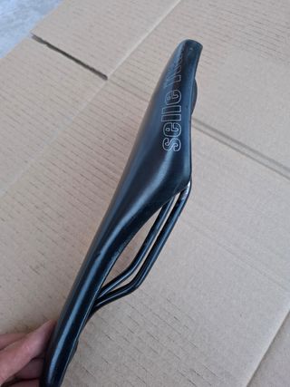 Sillin Selle Italia X1