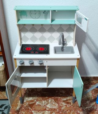 Cocinita de madera para niñ@s