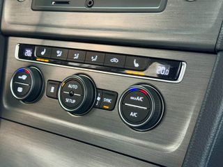 Volkswagen Golf 1.2 TSI 105cv Advance Rabbit