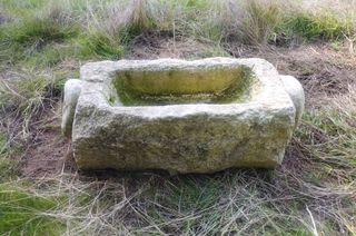 Pila de Granito "El Grito de Munch"