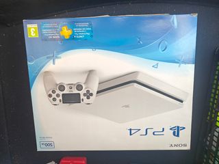 PS4 Slim 500GB Blanca + 2 Mandos