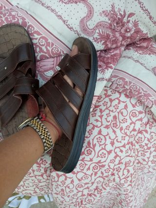 Sandalias de hombre marrones talla 40