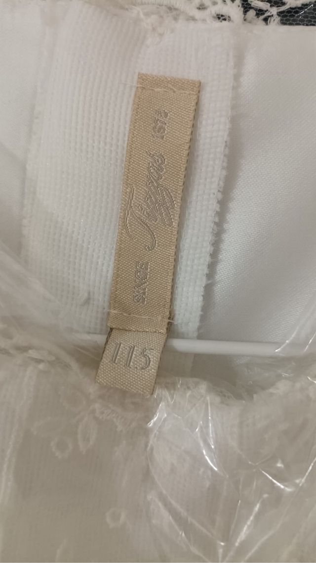 Vestido de Comunión Blanco Nuevo + cancán