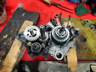 Derbi GPR 50 Roja (acepto cambio)