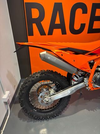 KTM 250 2t EXC Six Days 2025 Carnet A2