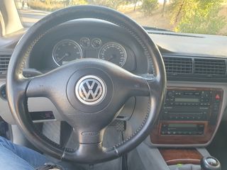 Volkswagen Passat 2002