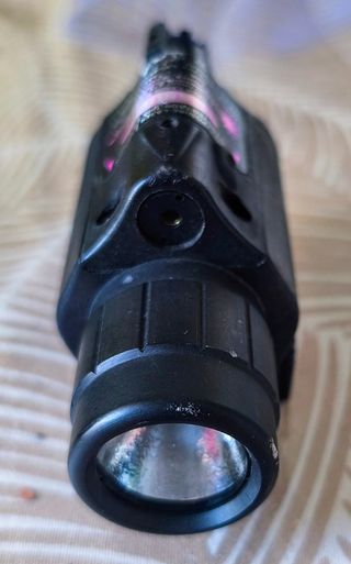 Visor Láser Táctico Negro