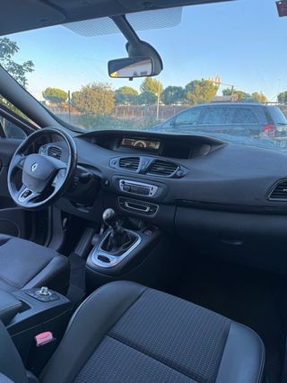 Renault Scenic 2013