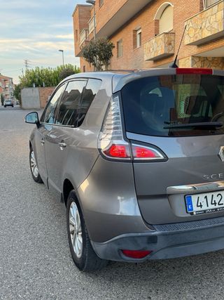 Renault Scenic 2013