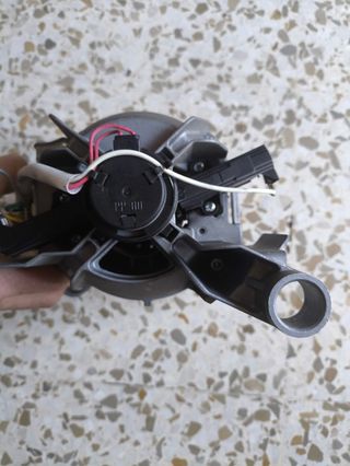 Motor Lavadora Indesit. Nidec WU112T45100 360W