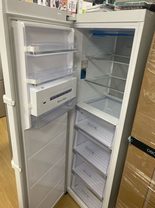 Congelador Vertical Samsung Blanco