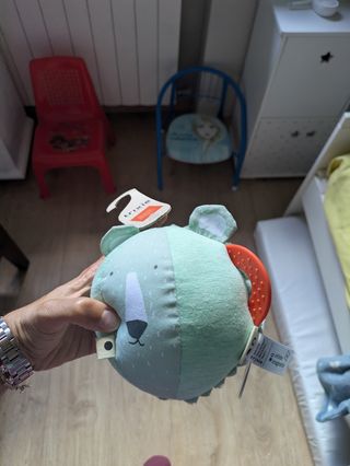 Pelota de actividad Trixie para bebé