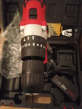 Taladro con percutor 3en1