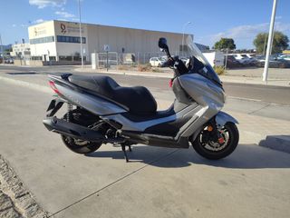 Kymco Grand Dink 300 Plata
