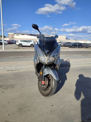Kymco Grand Dink 300 Plata