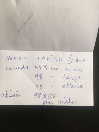 Mesa extensible cocina y 2 sillas