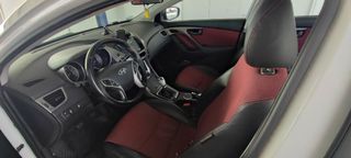 Hyundai Elantra 2012