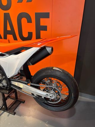 KTM 450 4t SMR Supermotard 2023