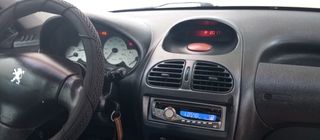 Peugeot 206 2003