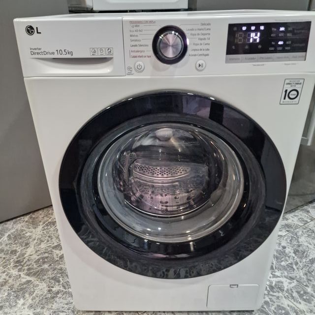 SEMINUEVA!!! LAVADORA LG 10.5KG