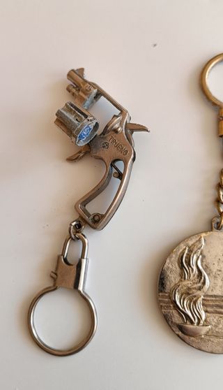 Llaveros antiguos varios modelos