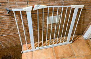 Barrera de seguridad Munchkin con dos extensiones