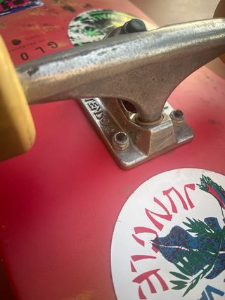 Skate Negro con Logo Blanco