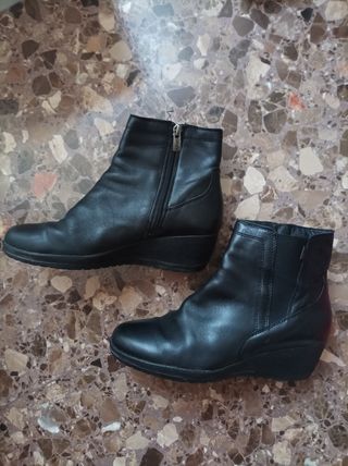 Botines negros de piel Callaghan 