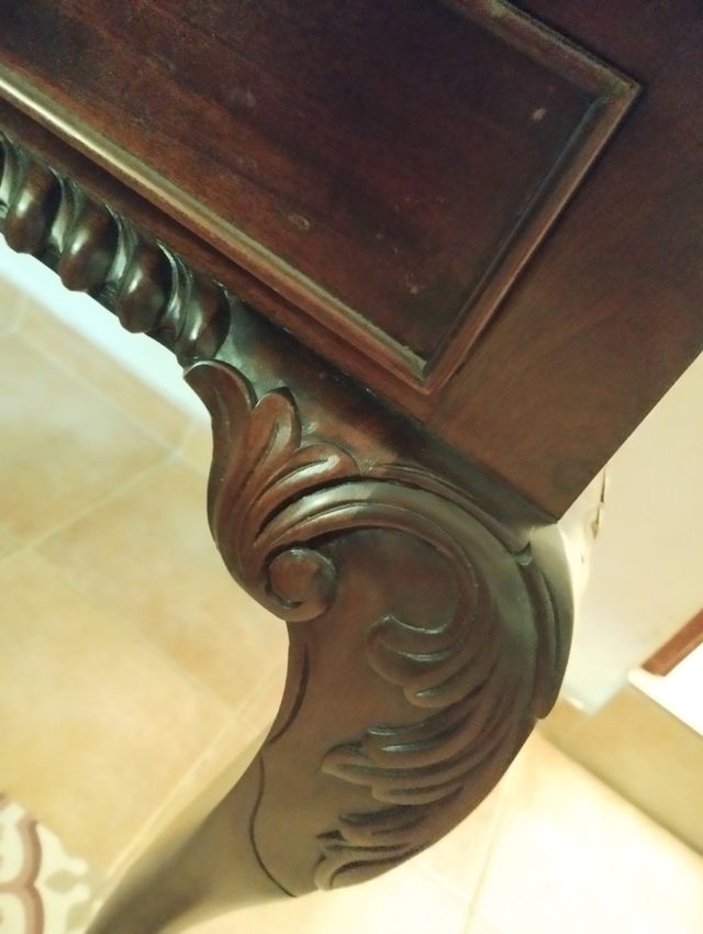 Mesa antigua madera y cristal