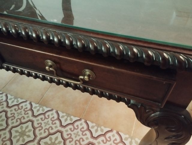 Mesa antigua madera y cristal