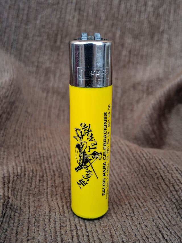 Accendino Clipper giallo