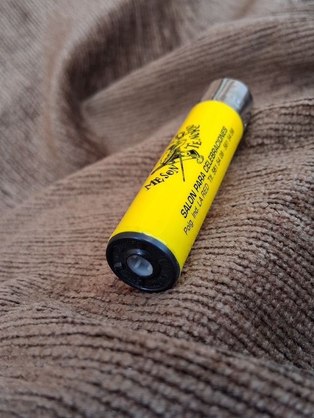 Accendino Clipper giallo