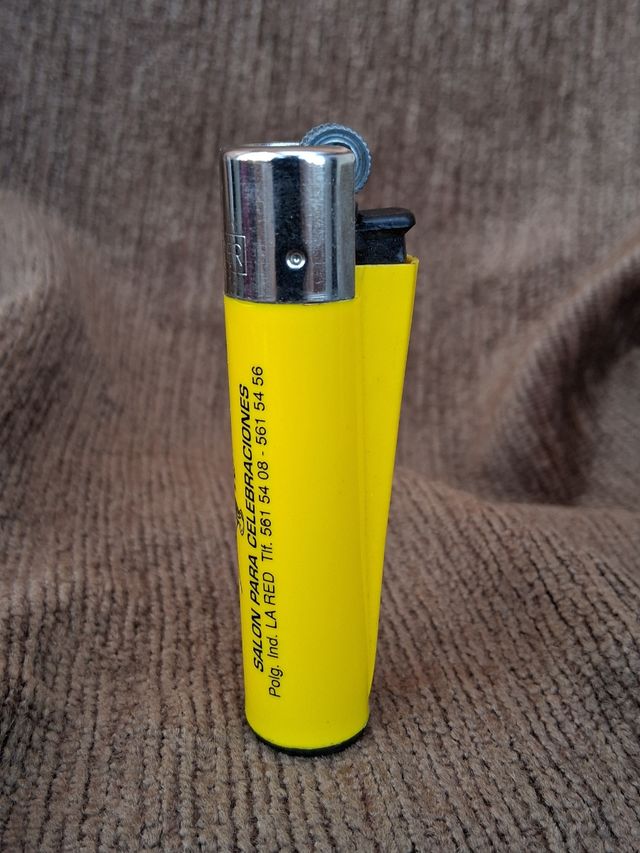 Accendino Clipper giallo