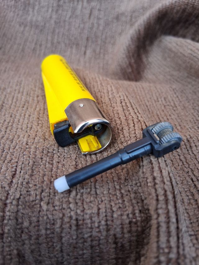 Accendino Clipper giallo