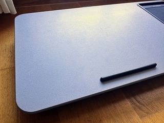 Soporte portatil con cojín, Mesa Auxiliar XL