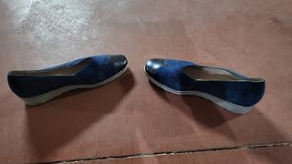 Zapatos planos mujer azul y negro