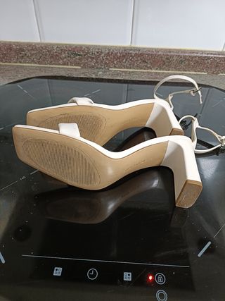 Sandalias Stradivarius Blancas Talla 37