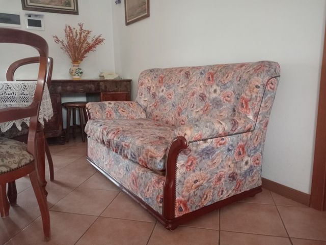 Divano 2 posti usato 